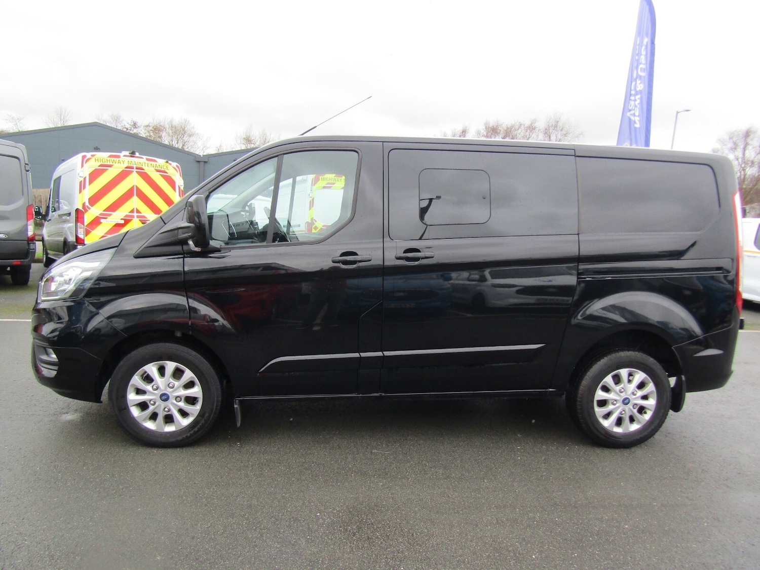 Used Ford Transit Custom 2022 for sale - 77762692: Photo 32
