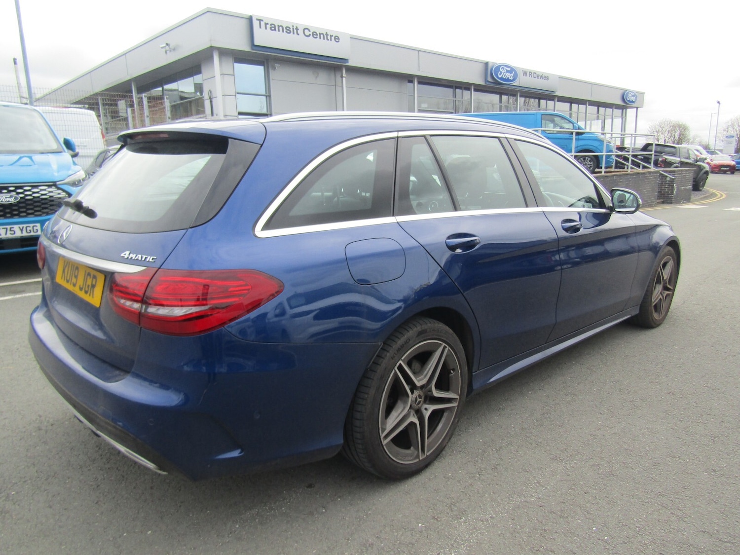 Used Mercedes-Benz C Class 2019 for sale - 78022288: Photo 2