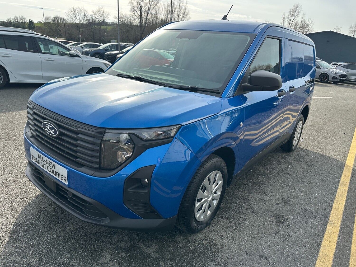 Used Ford Transit Courier for sale - 76622951: Photo 3