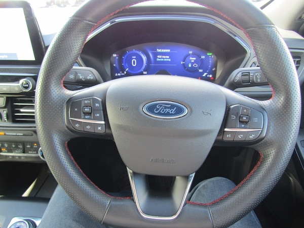 Used Ford Kuga 2024 for sale - 76276467: Photo 35