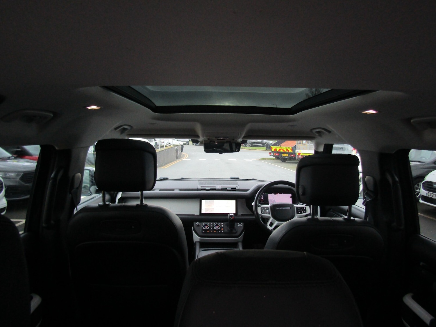 Used Land Rover Defender 2020 for sale - 77285677: Photo 13