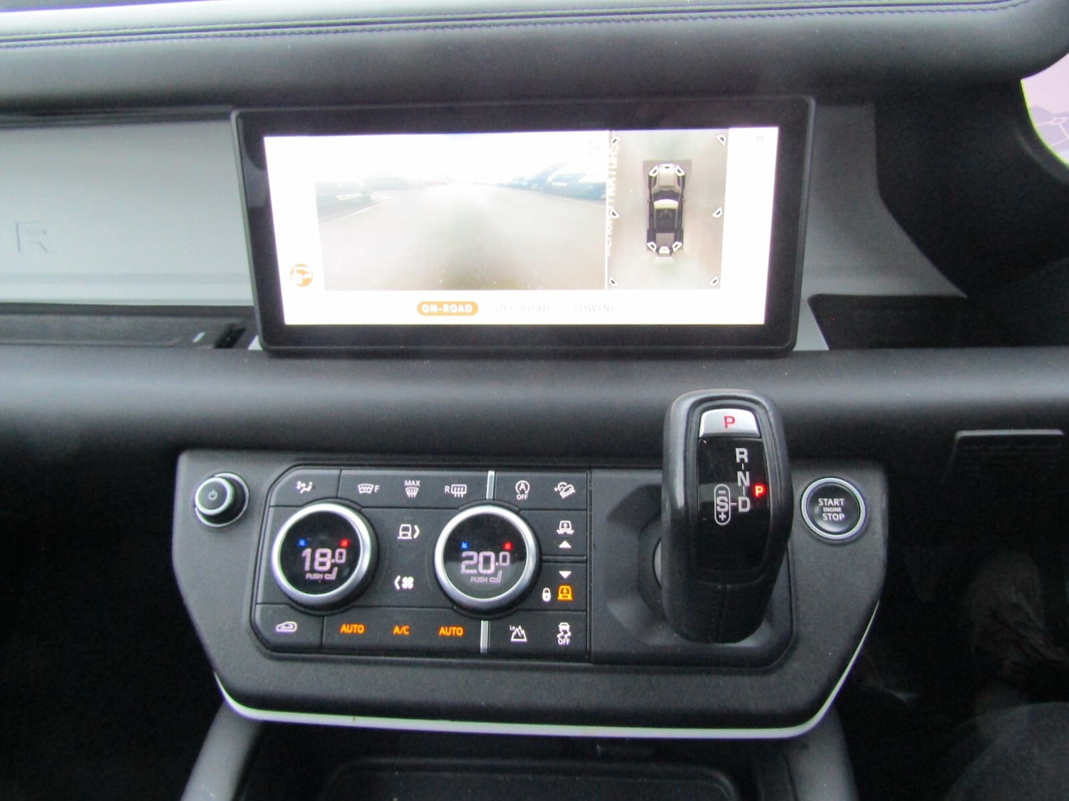 Used Land Rover Defender 2020 for sale - 77285677: Photo 21