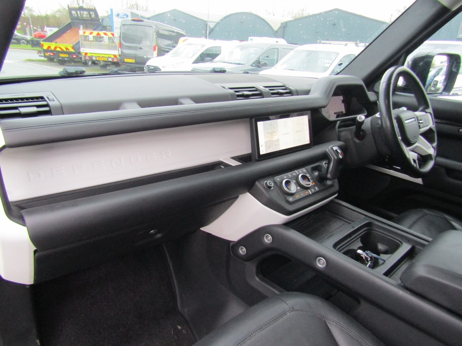 Used Land Rover Defender 2020 for sale - 77285677: Photo 9