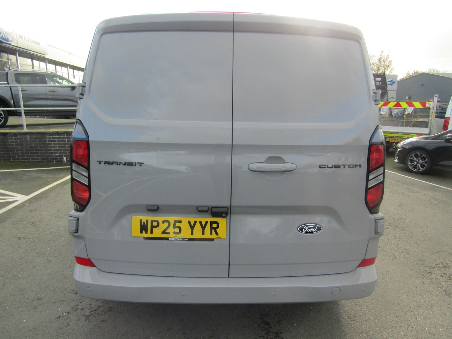 Used Ford Transit Custom 2025 for sale - 76366604: Photo 4