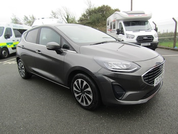 2022 - 1.0T EcoBoost Hybrid mHEV 125 Titanium 5dr Auto - 1 Owner / Low Miles