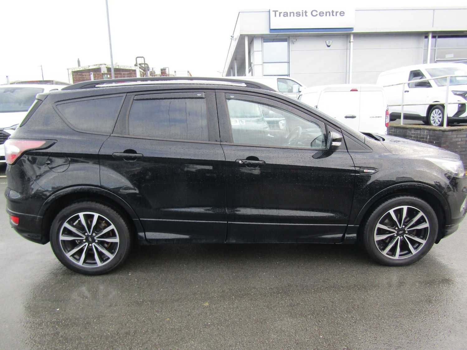 Used Ford Kuga 2019 for sale - 77106024: Photo 2