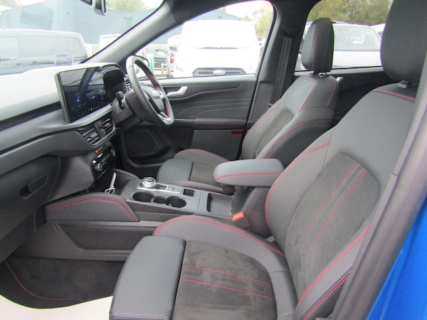 Used Ford Kuga 2024 for sale - 76276349: Photo 16