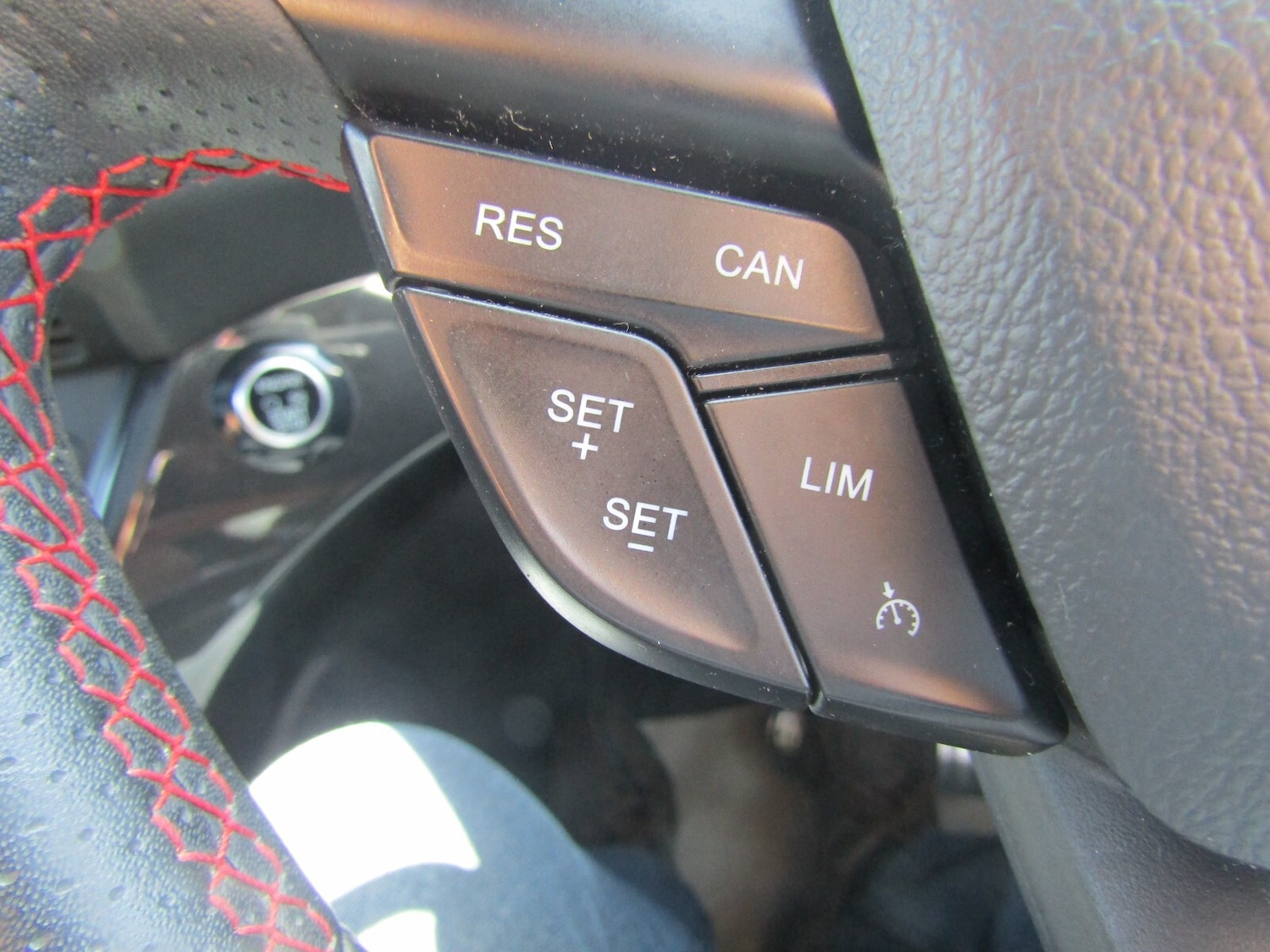 Used Ford Kuga 2019 for sale - 76276157: Photo 34