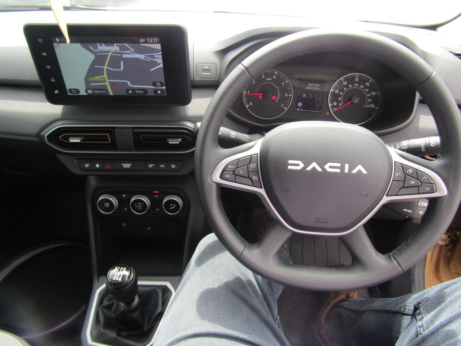 Used Dacia Sandero Stepway 2024 for sale - 76276344: Photo 24