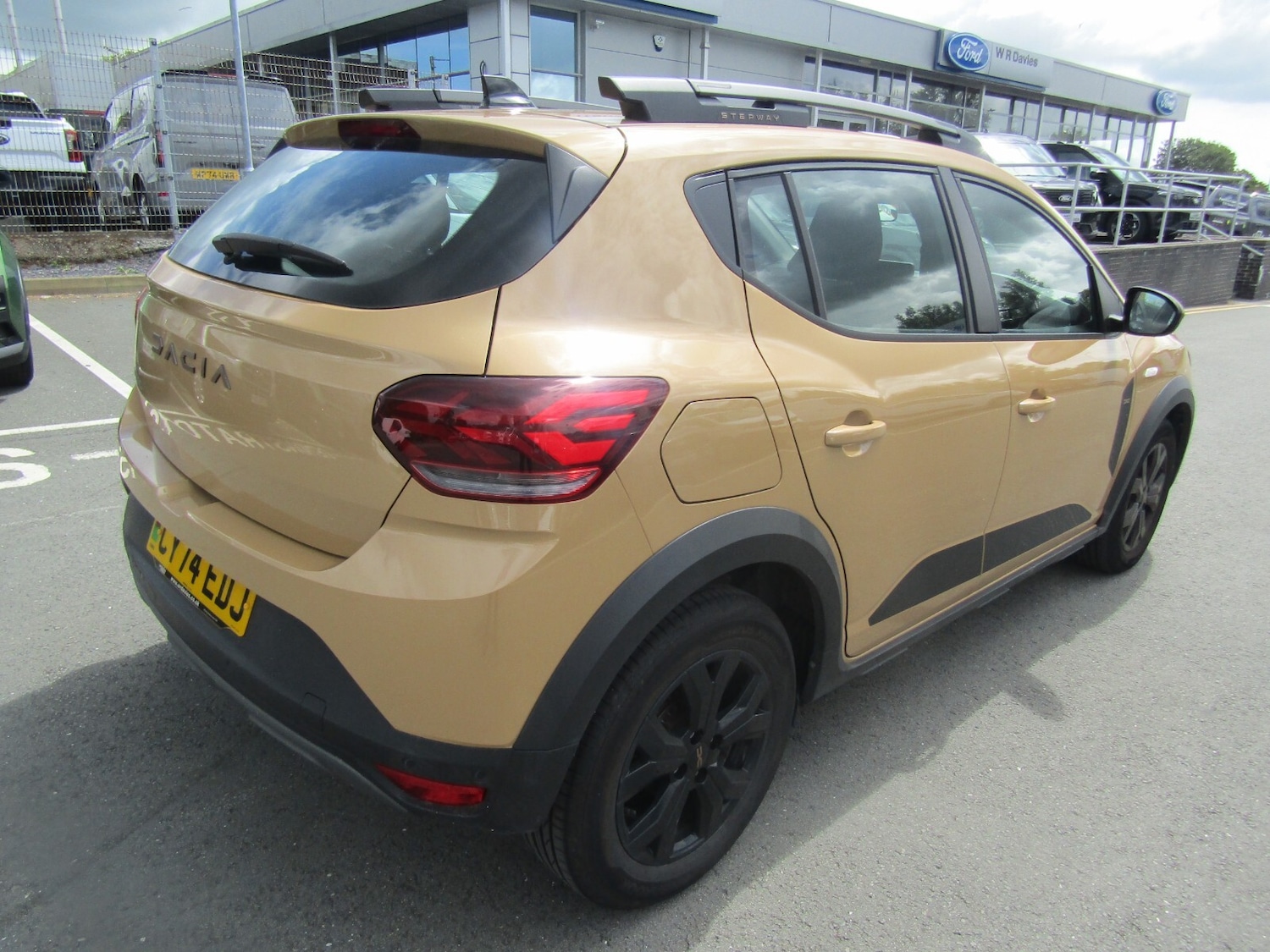 Used Dacia Sandero Stepway 2024 for sale - 76276344: Photo 3