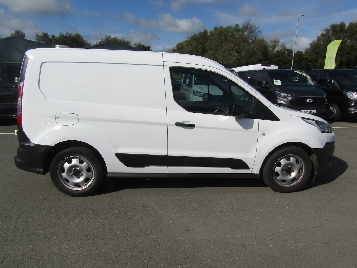 Used Ford Transit Connect 2022 for sale - 76276270: Photo 2