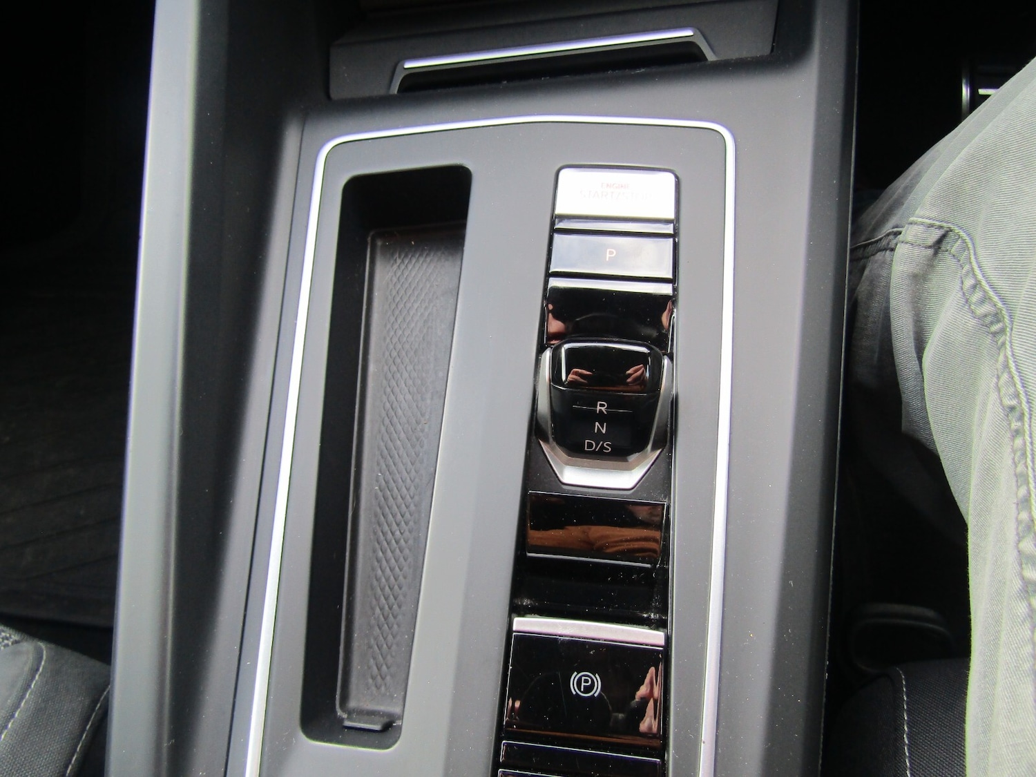 Used Volkswagen Golf 2020 for sale - 77917950: Photo 28