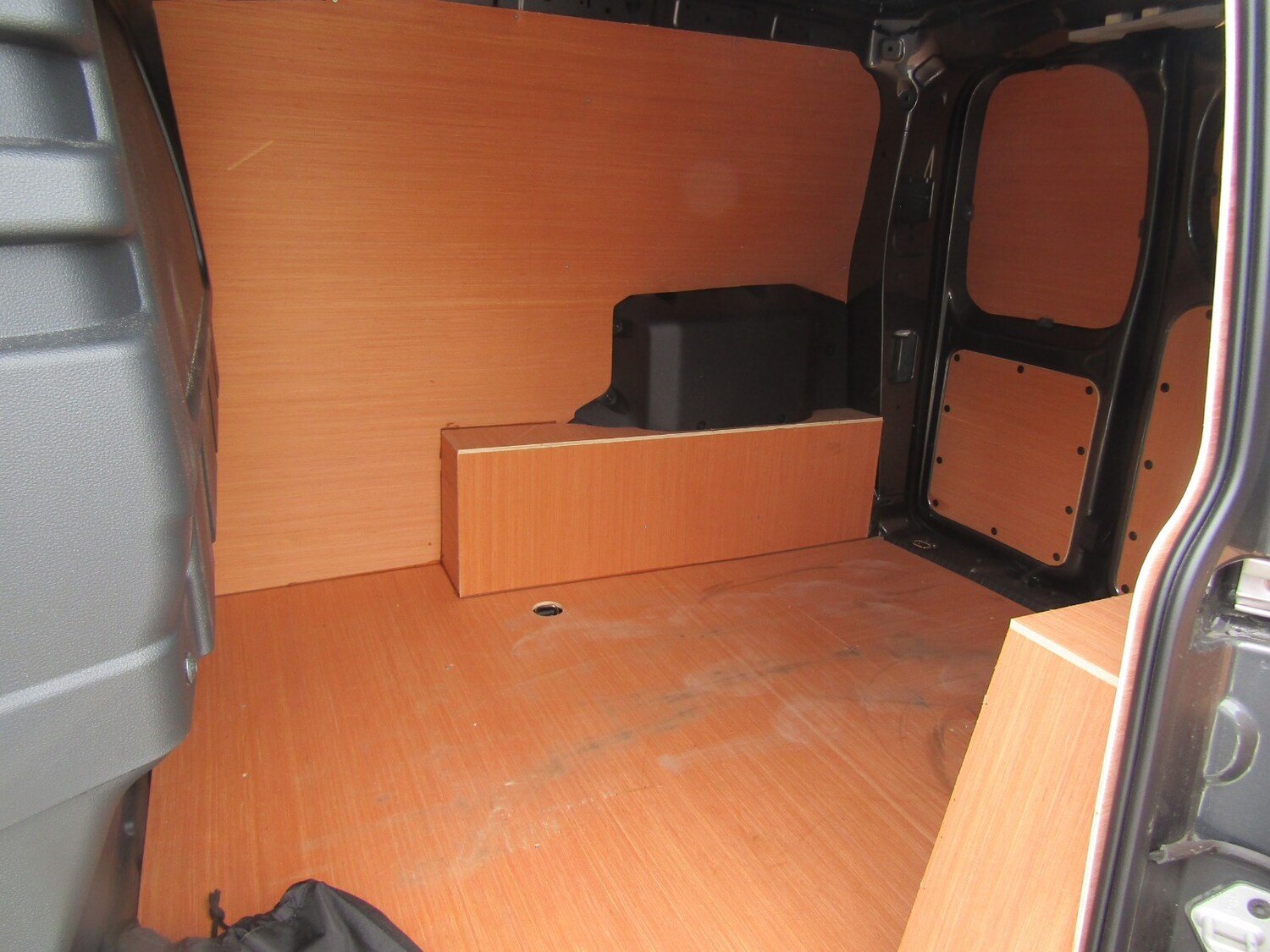 Used Ford Transit Connect 2025 for sale - 76276803: Photo 12