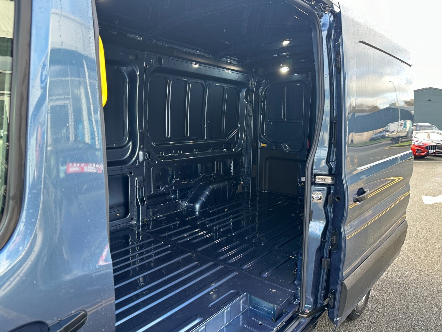 Used Ford Transit for sale - 76622971: Photo 6