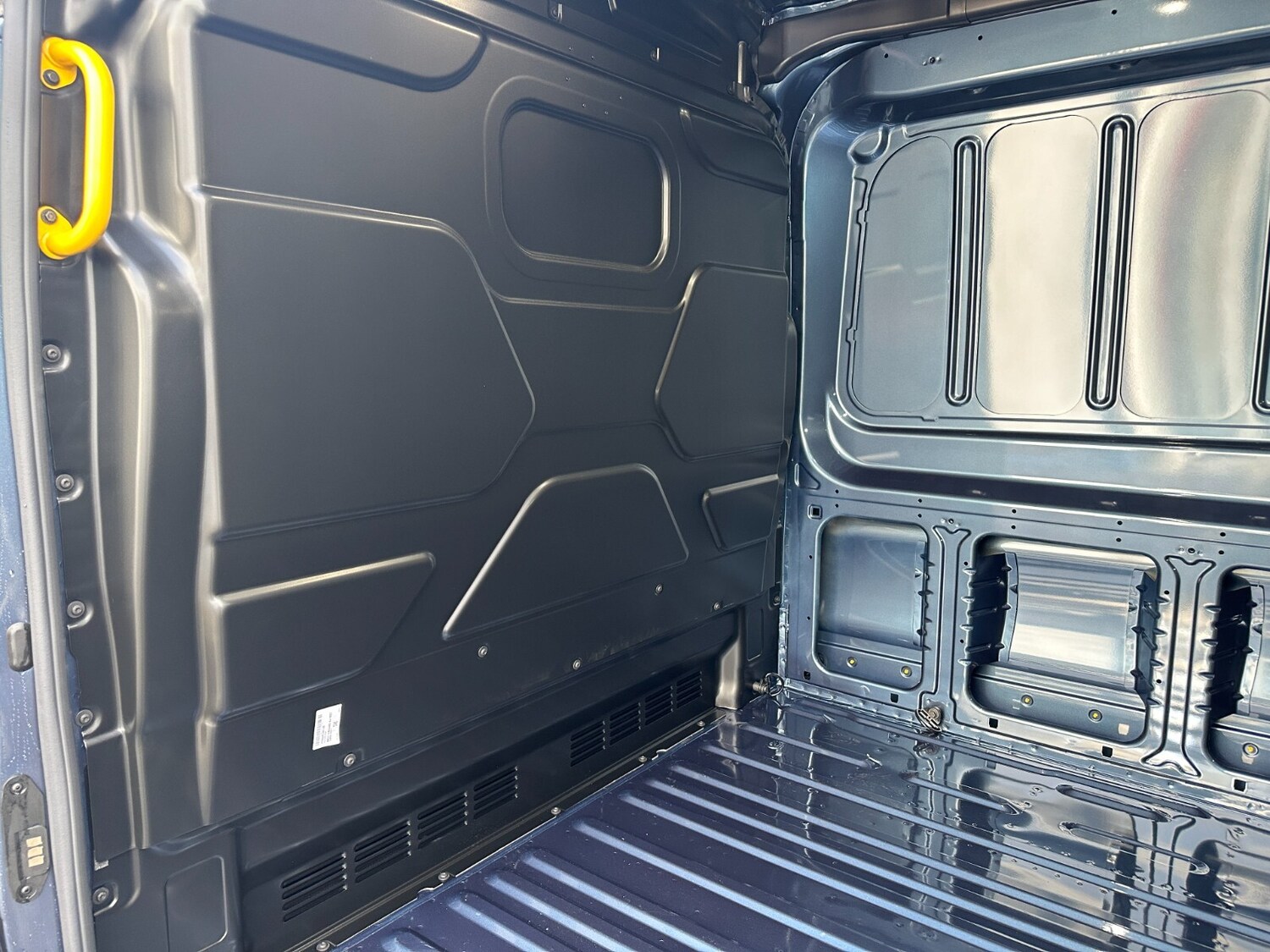 Used Ford Transit for sale - 76622971: Photo 8