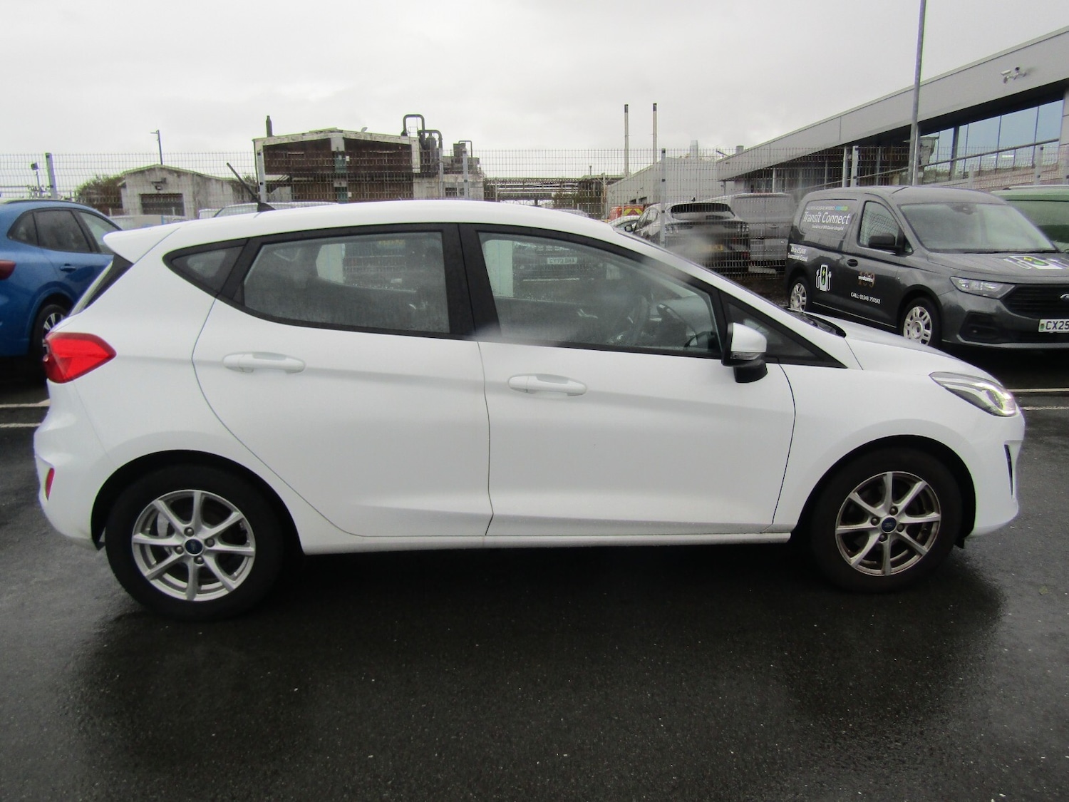 Used Ford Fiesta 2019 for sale - 76428026: Photo 2