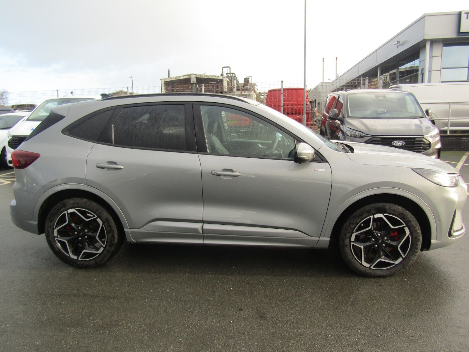 Used Ford Kuga 2024 for sale - 76540036: Photo 2