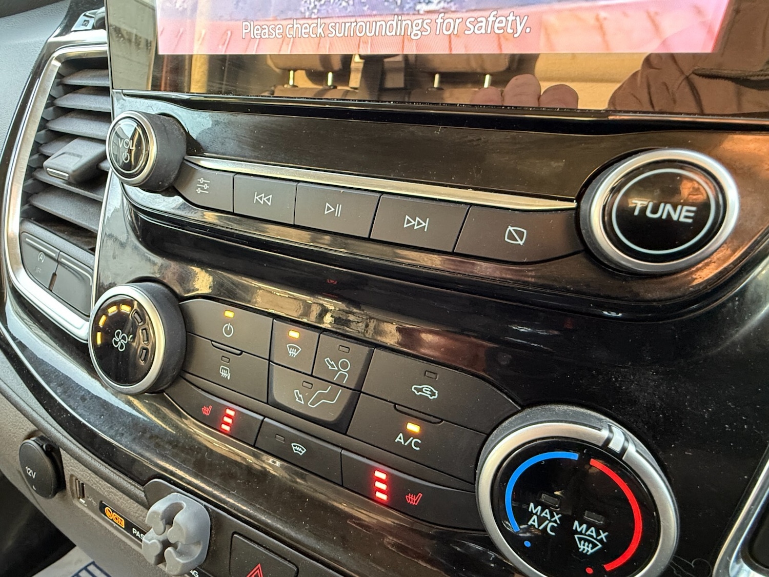 Used Ford Transit Custom 2023 for sale - 77067771: Photo 16