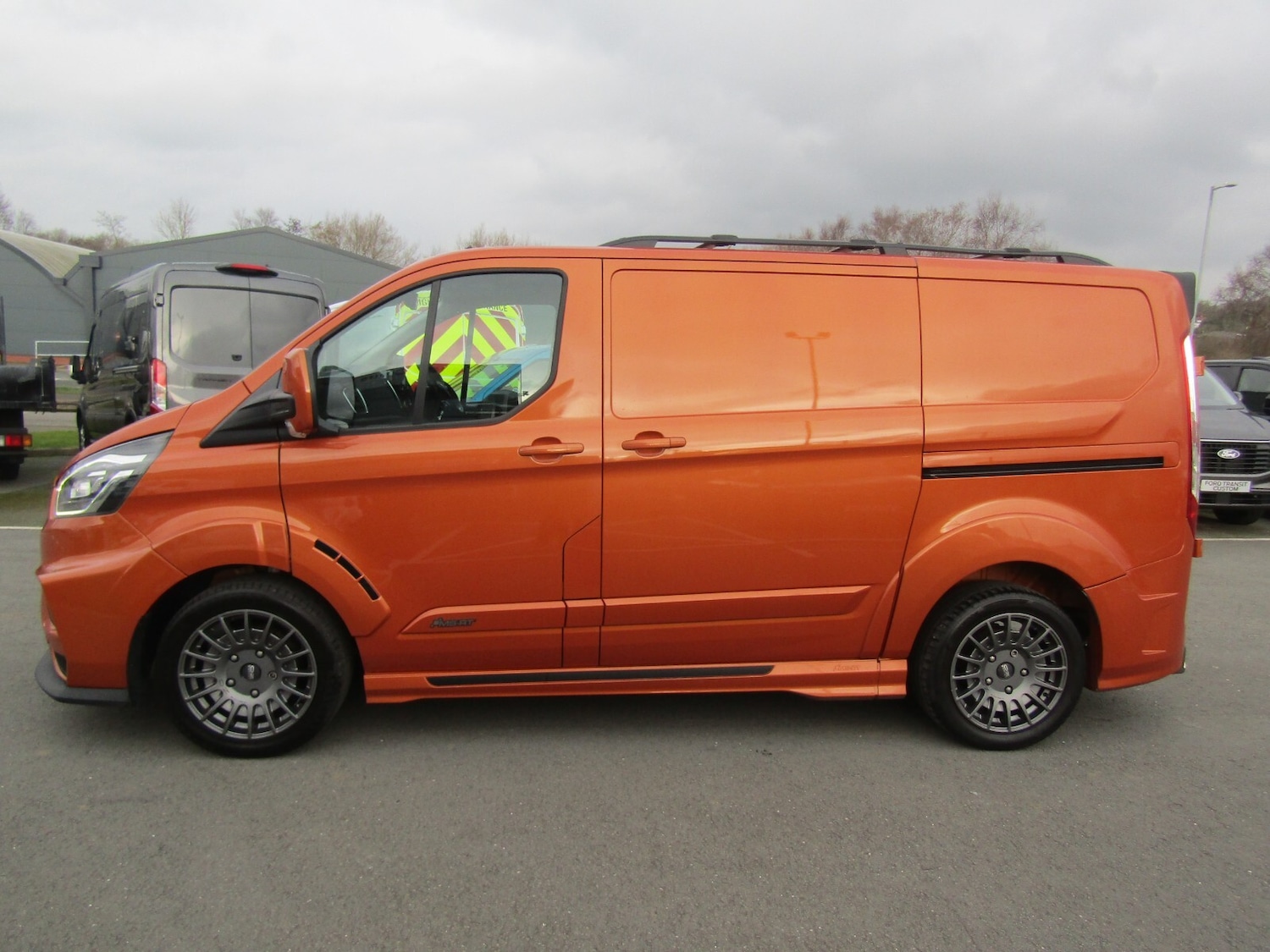 Used Ford Transit Custom 2023 for sale - 77067771: Photo 38