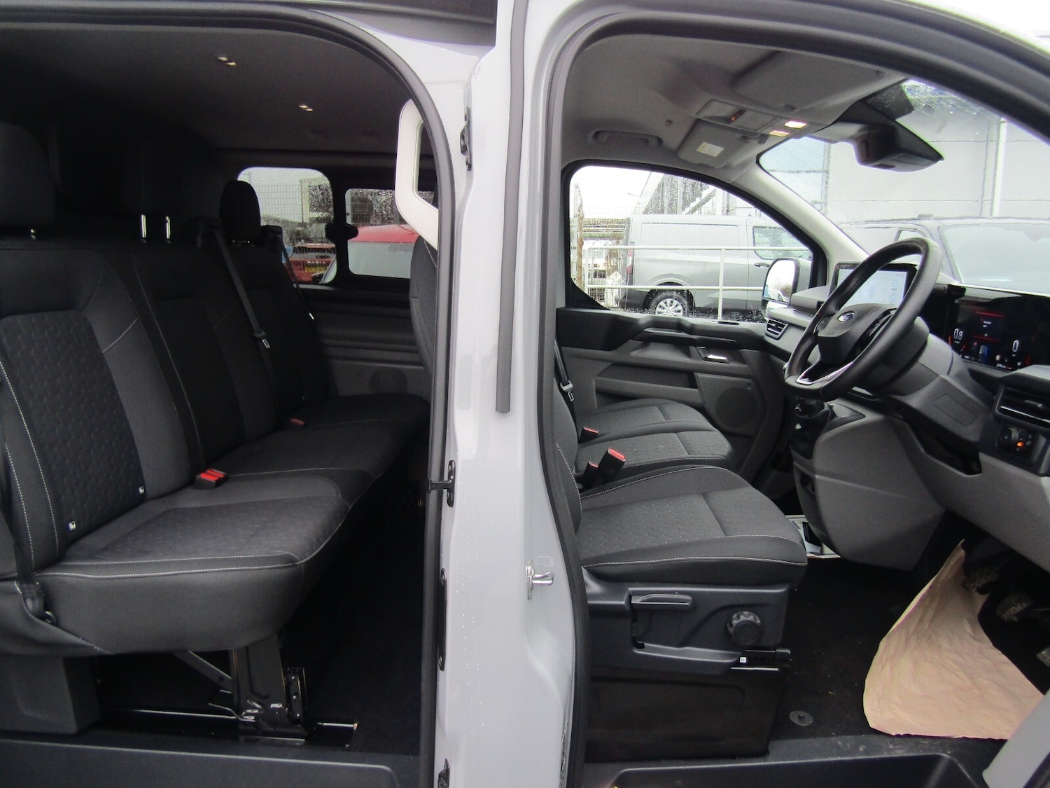 Used Ford Transit Custom 2025 for sale - 77665013: Photo 31