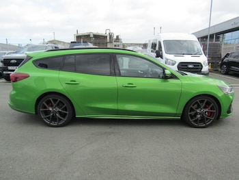 Used Ford Focus 2022 for sale - 77833517: Photo