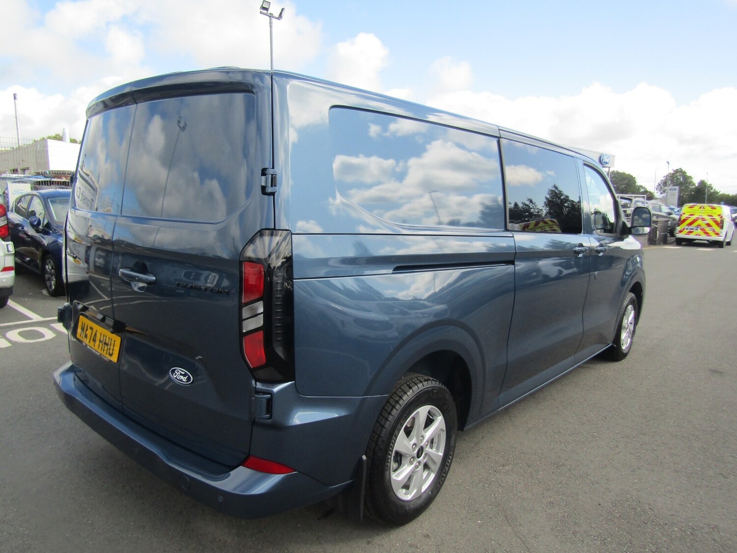 Used Ford Transit Custom 2024 for sale - 76276819: Photo 3