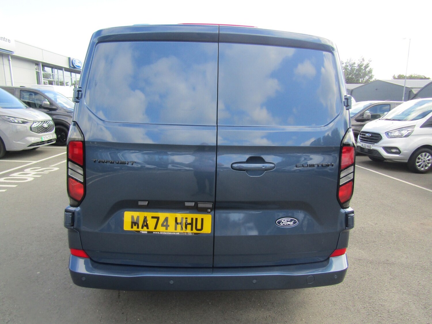 Used Ford Transit Custom 2024 for sale - 76276819: Photo 4
