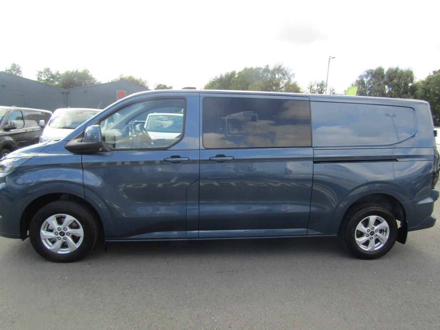 Used Ford Transit Custom 2024 for sale - 76276819: Photo 5