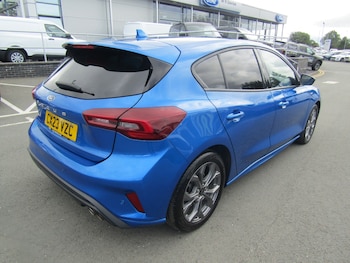 Used Ford Focus 2023 for sale - 76276841: Photo