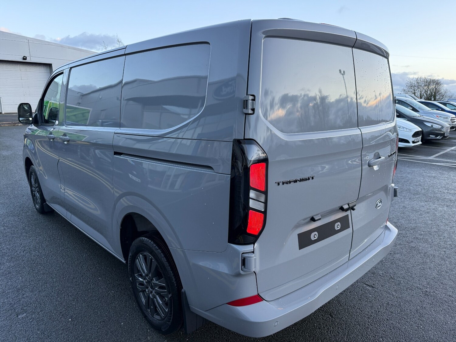Used Ford Transit Custom for sale - 76647977: Photo 10