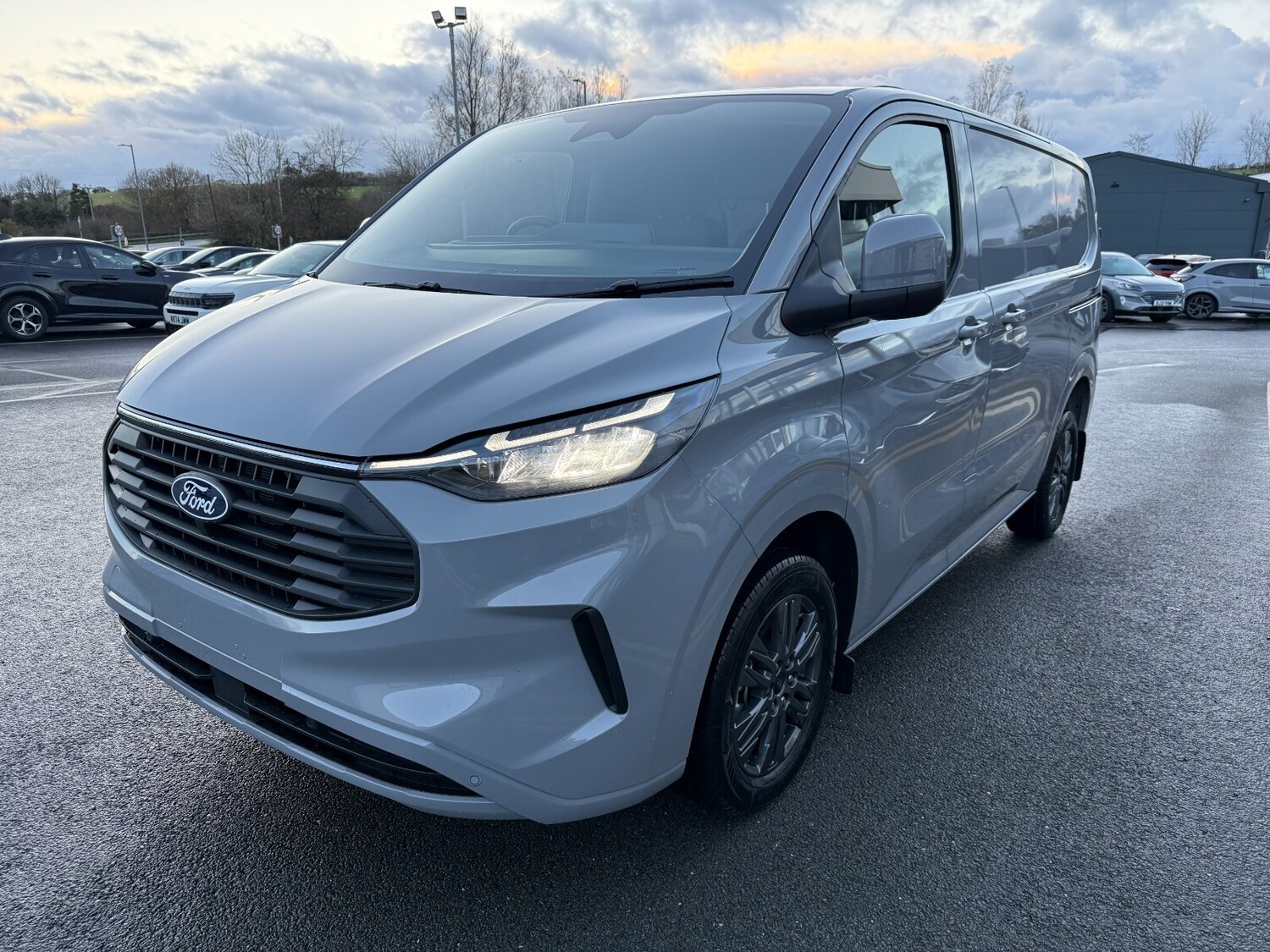 Used Ford Transit Custom for sale - 76647977: Photo 3