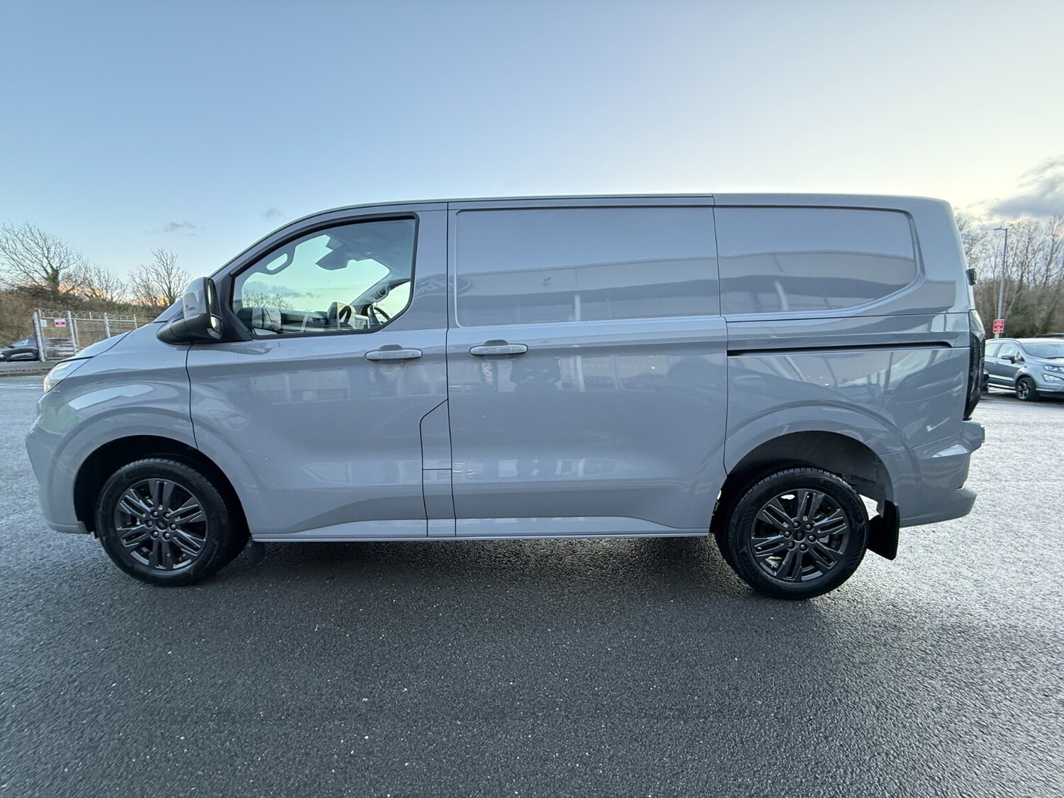Used Ford Transit Custom for sale - 76647977: Photo 5