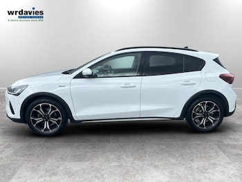 Used Ford Focus 2022 for sale - 78581444: Photo