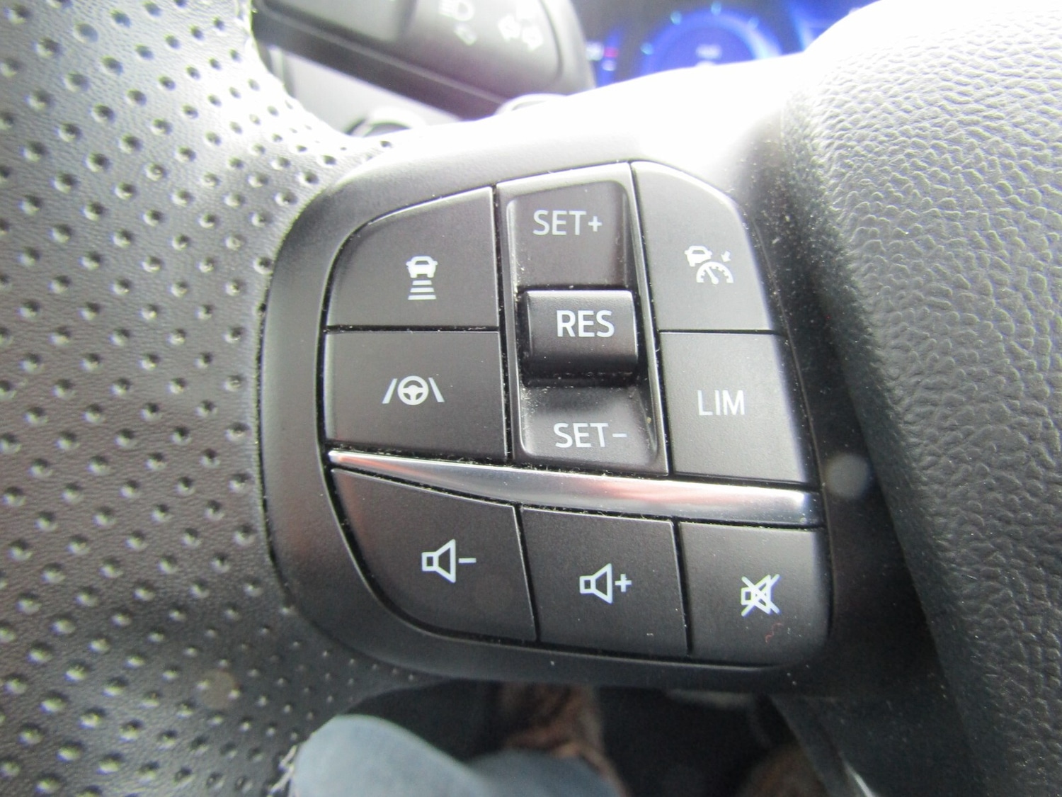 Used Ford Puma 2023 for sale - 76276678: Photo 27