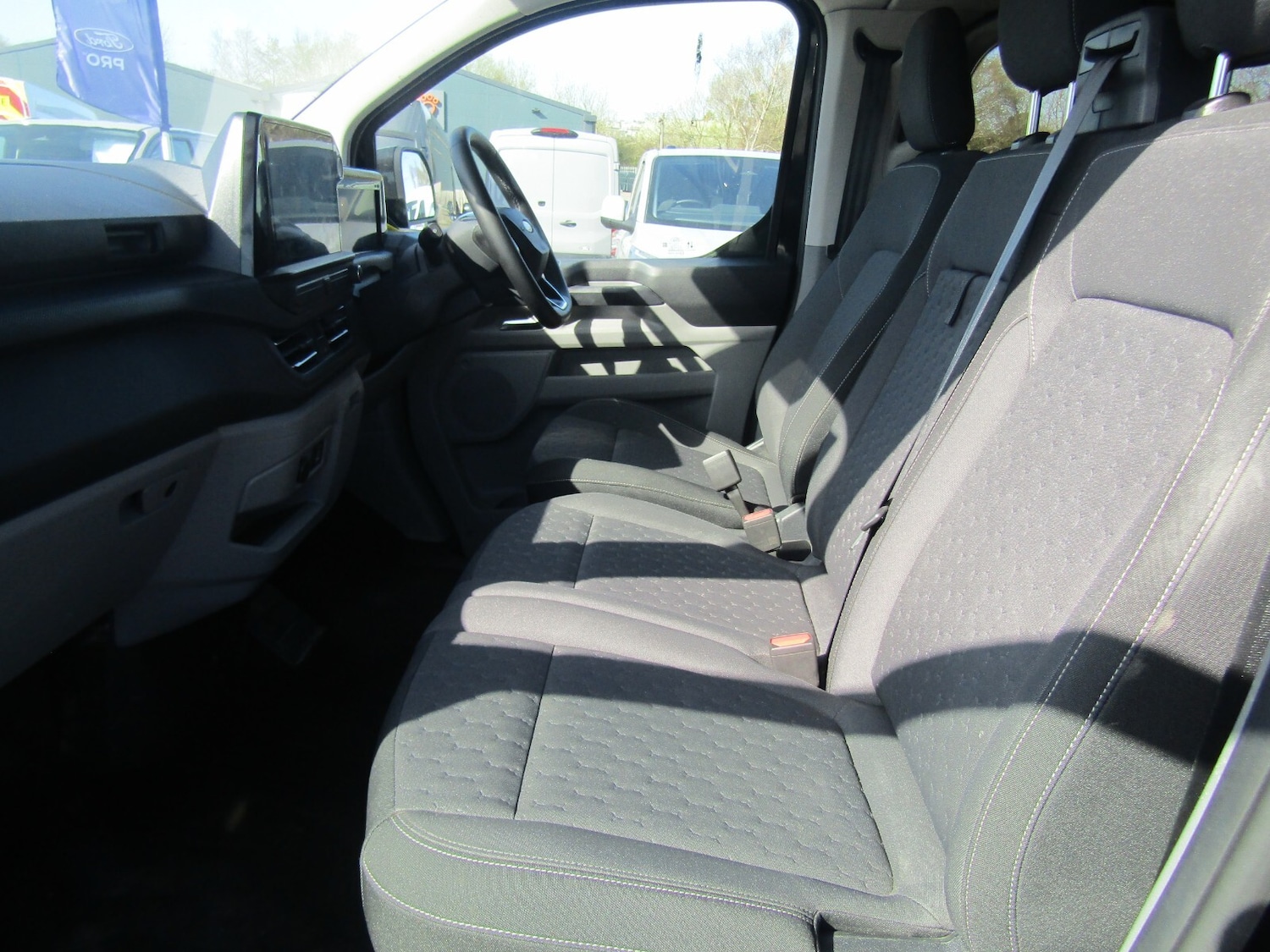 Used Ford Transit Custom 2025 for sale - 78165840: Photo 19