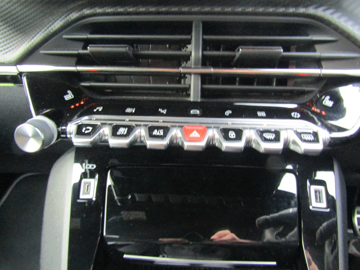 Used Peugeot 208 2022 for sale - 77105986: Photo 22