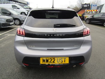 Used Peugeot 208 2022 for sale - 77105986: Photo
