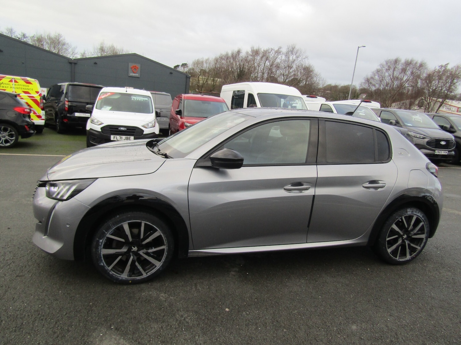 Used Peugeot 208 2022 for sale - 77105986: Photo 6