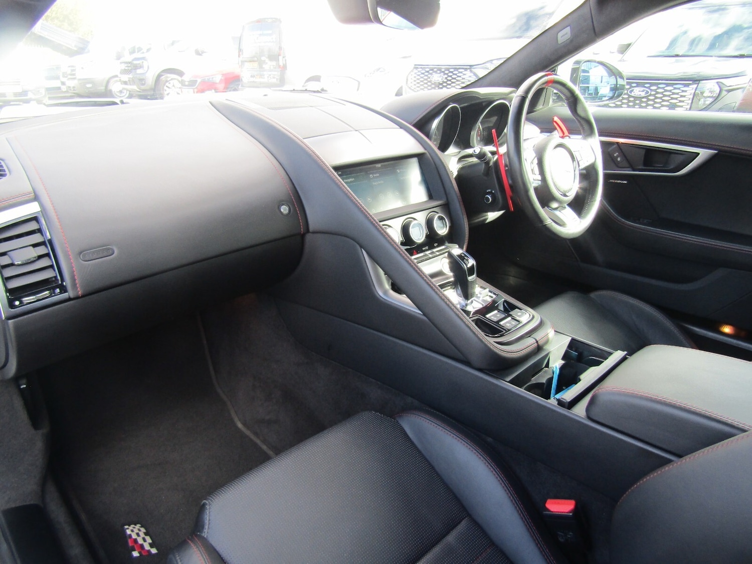 Used Jaguar F-Type 2019 for sale - 76276753: Photo 18