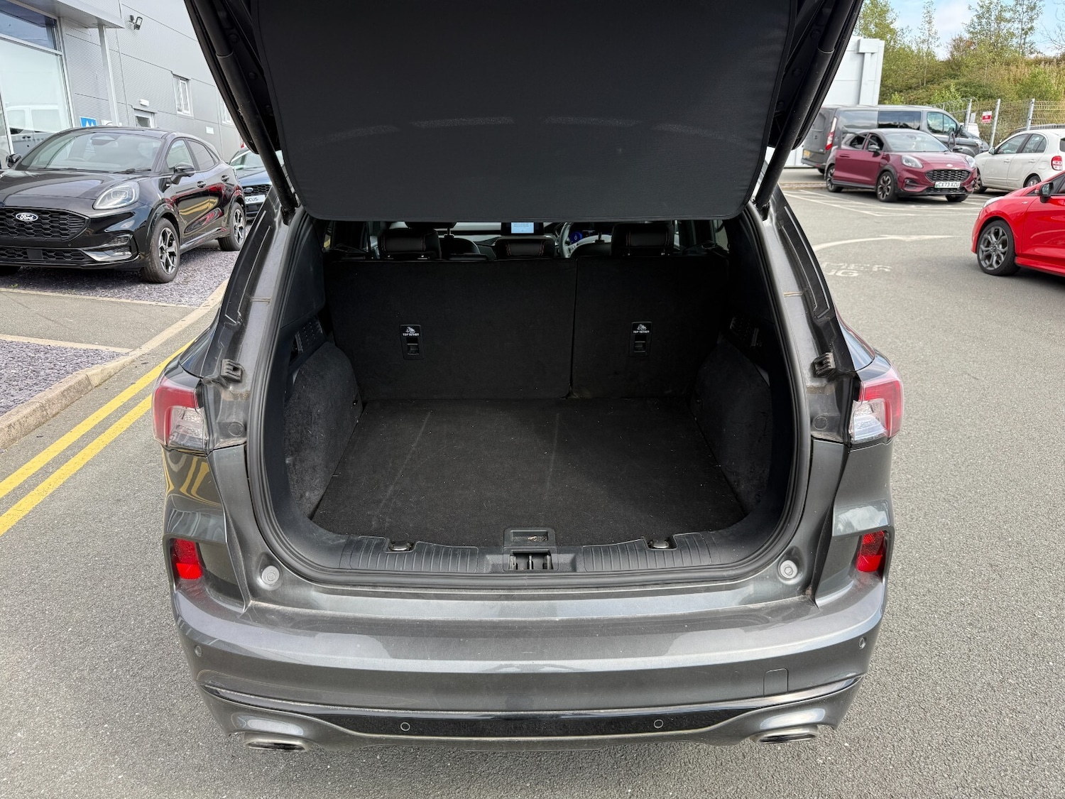 Used Ford Kuga 2020 for sale - 76276600: Photo 8