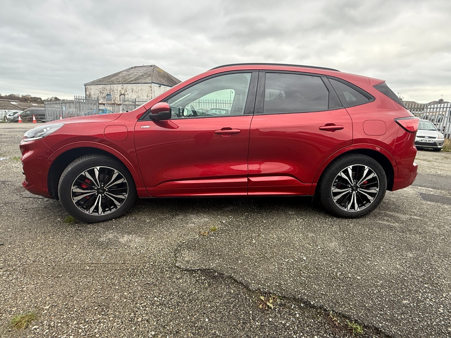 Used Ford Kuga 2024 for sale - 76493908: Photo 4