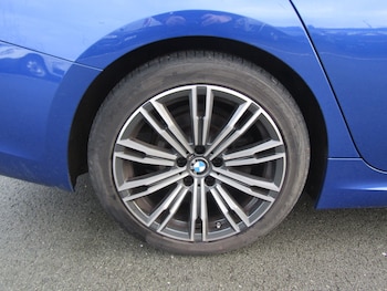 Used BMW 3 Series 2021 for sale - 76780218: Photo