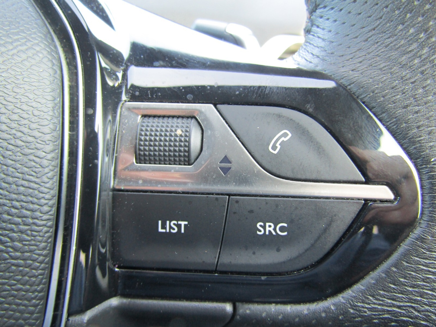 Used Peugeot 3008 2018 for sale - 76276708: Photo 26