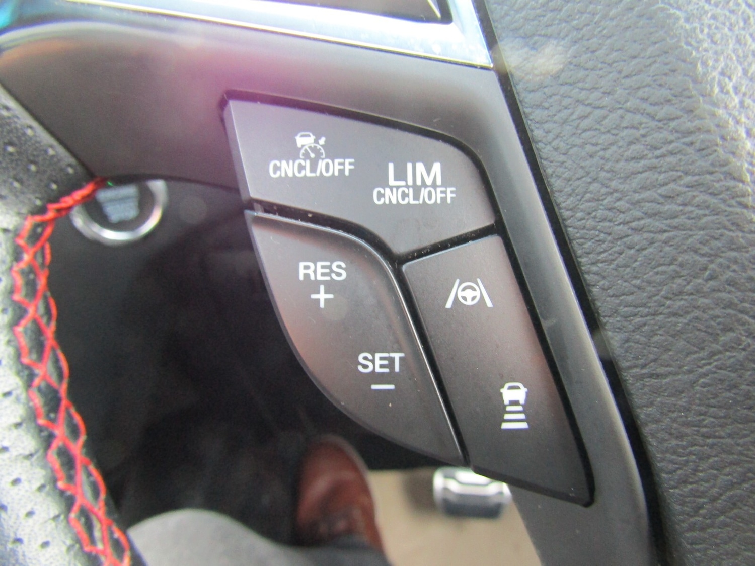 Used Ford Edge 2019 for sale - 76276709: Photo 31