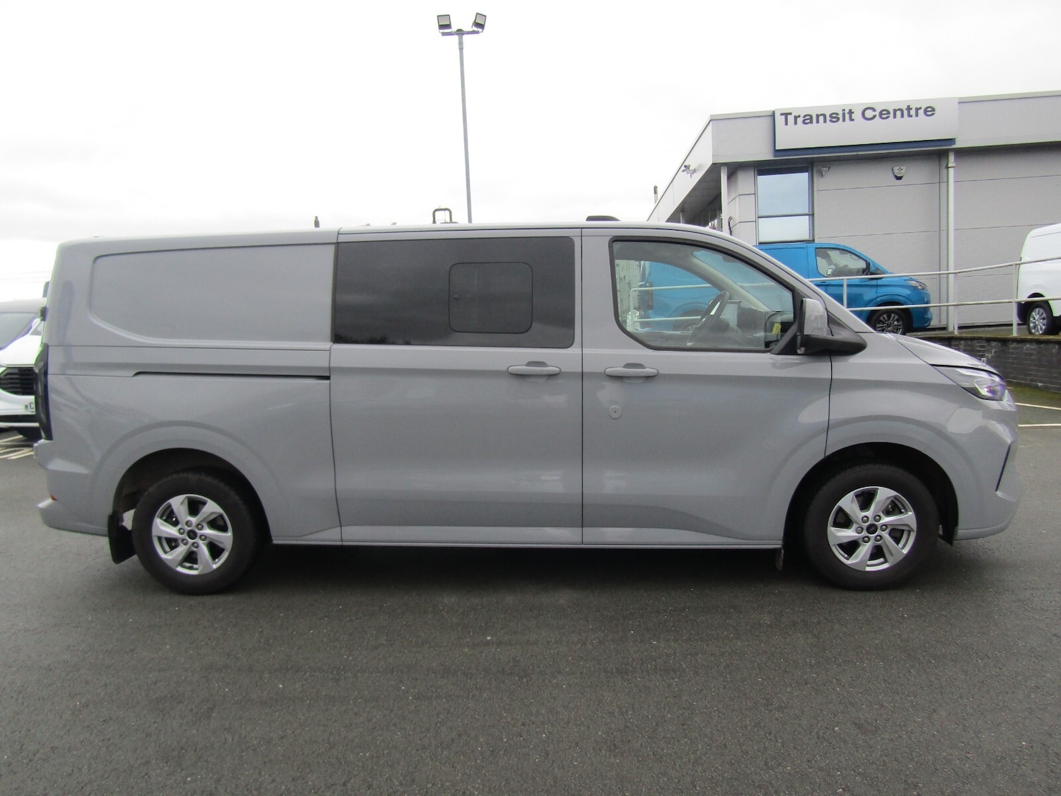 Used Ford Transit Custom 2025 for sale - 77504273: Photo 2
