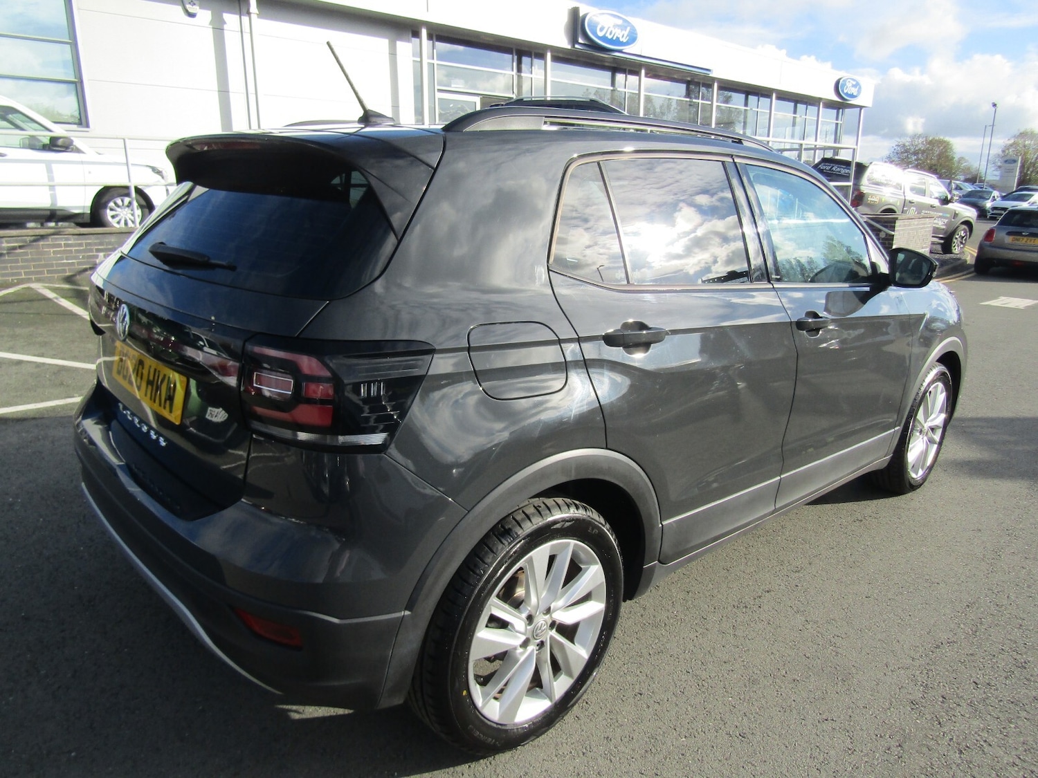 Used Volkswagen T-Cross 2020 for sale - 76321975: Photo 3