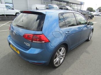 Used Volkswagen Golf 2016 for sale - 75467328: Photo