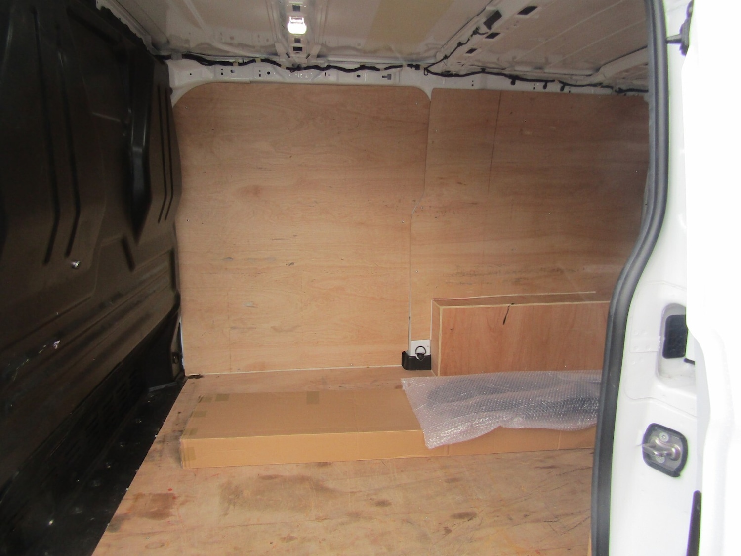 Used Ford Transit Custom 2024 for sale - 76276135: Photo 16