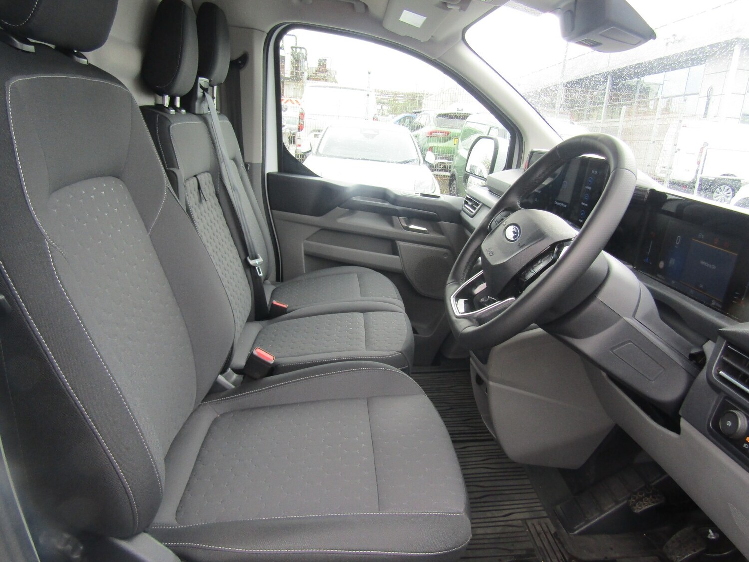 Used Ford Transit Custom 2024 for sale - 76276135: Photo 18