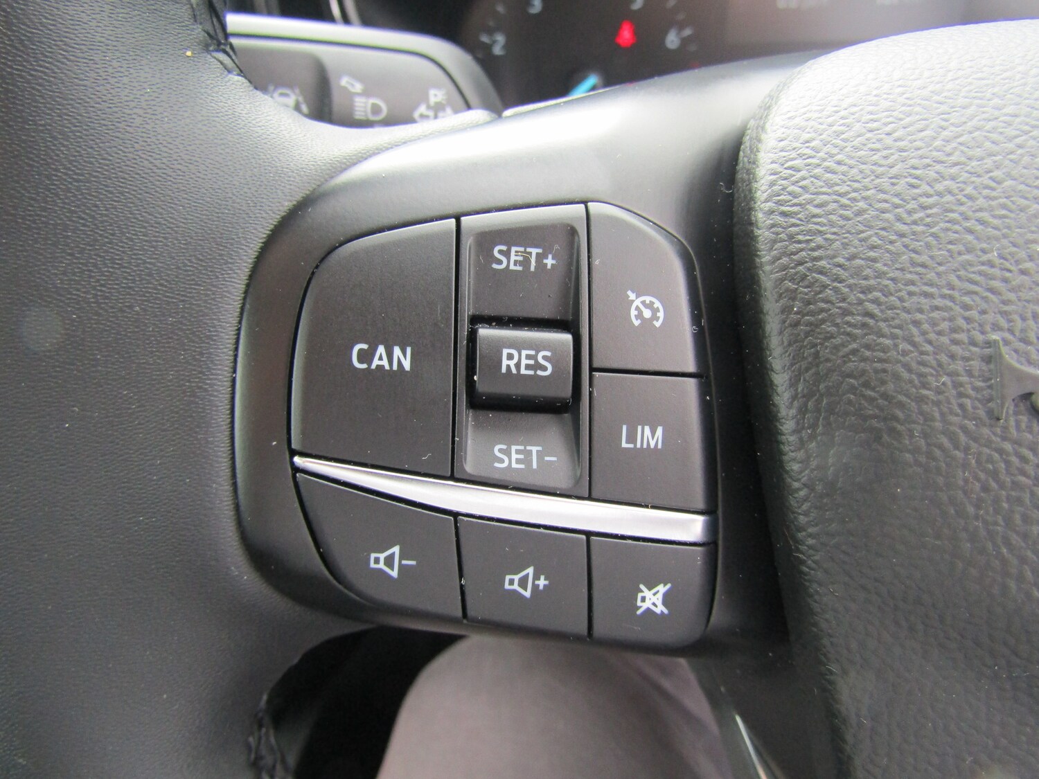 Used Ford Focus 2023 for sale - 76533818: Photo 18